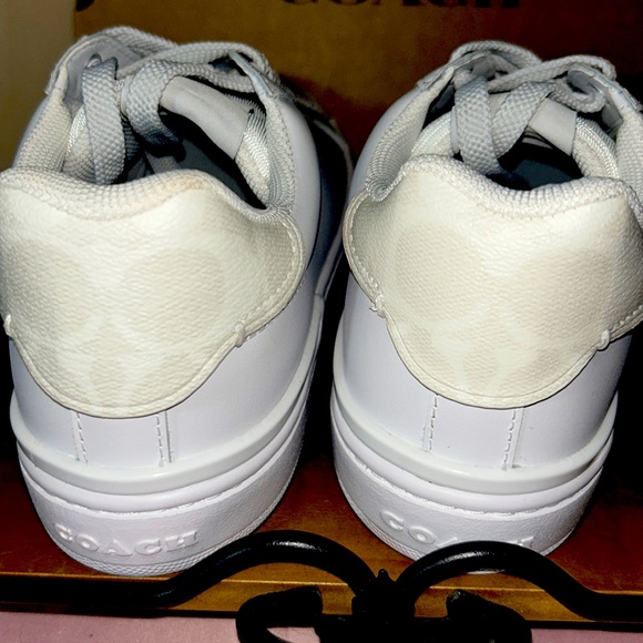 Coach Clip Leather Low Top/ Optic white/chalk Size 7 New in Box/ Tennis shoe - Picture 4 of 6